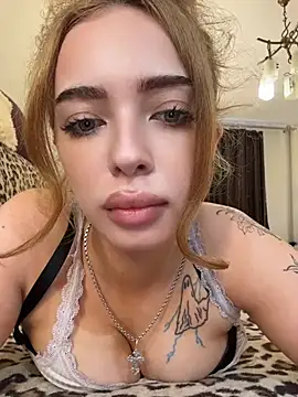 Hannah xBaby online show from June 2026 01:09:02 PM