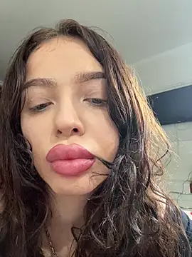 Snapshot of Hannah_xBaby chatting on January 2026 12:23:02 PM Hannah xBaby online show from January 2026 12:23:02 PM