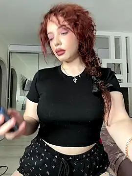 Hannah xBaby online show from October 2025 10:01:01 AM