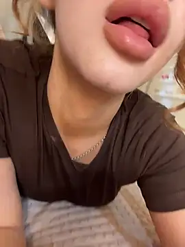 Hannah xBaby online show from June 2026 03:28:02 PM