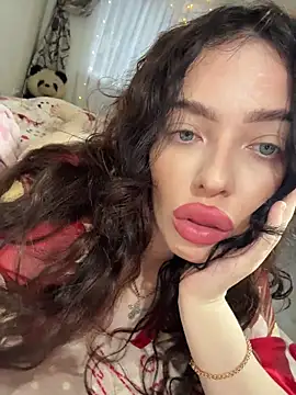 Hannah xBaby online show from November 2025 08:09:02 AM