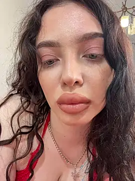 Hannah xBaby online show from November 2025 11:10:02 AM