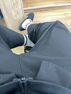 Snapshot of Mrdim26 chatting on February 2026 11:50:01 AM Mrdim26 online show from February 2026 11:50:01 AM