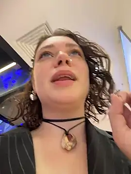 lucy-joy online show from September 2025 09:27:01 AM