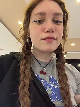 Snapshot of lucy-joy chatting on July 2026 10:12:01 AM lucy-joy online show from July 2026 10:12:01 AM