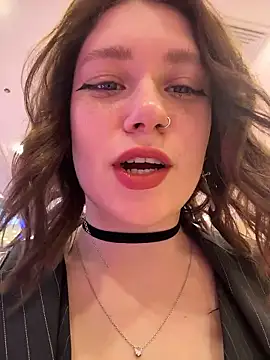 lucy-joy online show from January 2026 08:29:01 AM