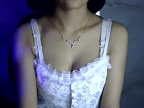 Snapshot of Shizuka_11 chatting on September 2025 07:25:01 PM Shizuka 11 online show from September 2025 07:25:01 PM