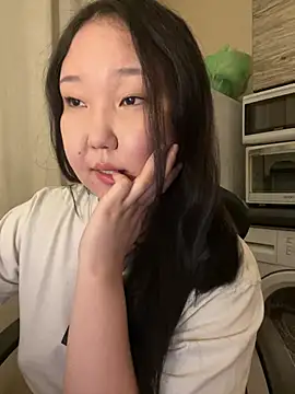 tammy gun online show from March 2026 05:37:01 PM