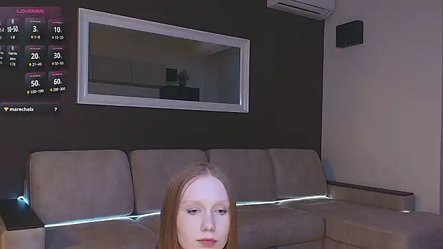 FoxyMira online show from March 2026 04:05:01 PM