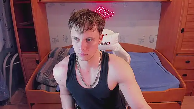 Dexter Bennett online show from July 2026 09:39:01 PM