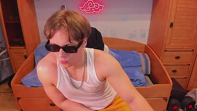 Dexter Bennett online show from May 2026 07:02:01 PM