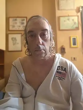 Snapshot of bi_dare chatting on April 2026 06:58:02 PM bi dare online show from April 2026 06:58:02 PM