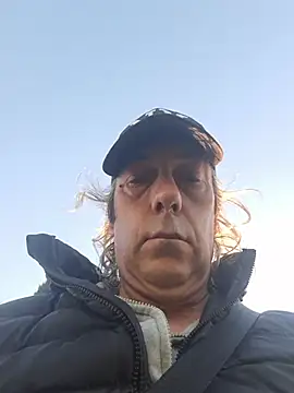 Snapshot of bi_dare chatting on April 2026 05:03:01 PM bi dare online show from April 2026 05:03:01 PM