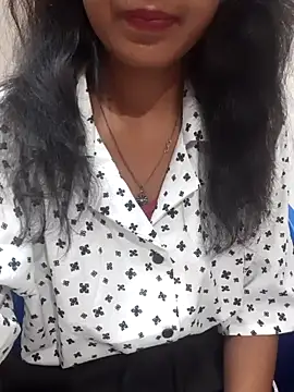 Snapshot of AnkitaDevi chatting on September 2025 03:57:01 AM AnkitaDevi online show from September 2025 03:57:01 AM
