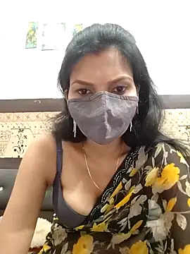 Yourhotsweetgirl online show from September 2025 06:03:02 PM