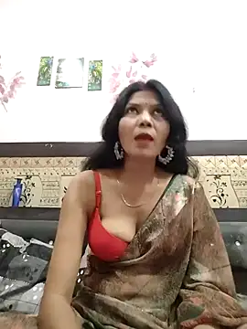 Yourhotsweetgirl online show from September 2025 04:44:01 AM