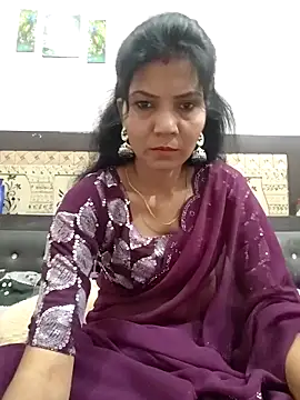 Yourhotsweetgirl online show from September 2025 04:55:01 AM