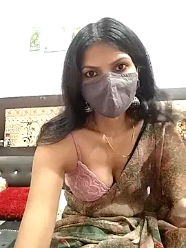 Yourhotsweetgirl online show from October 2025 06:20:01 PM