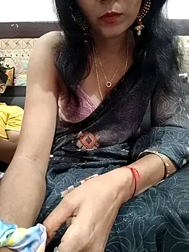 Yourhotsweetgirl online show from October 2025 05:39:01 AM