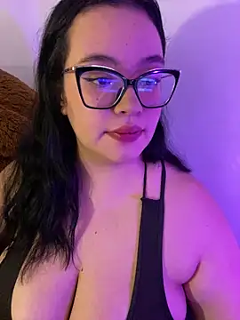 Emily Taylor2 online show from September 2025 03:40:02 AM