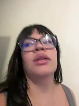 Emily Taylor2 online show from August 2026 03:00:01 AM