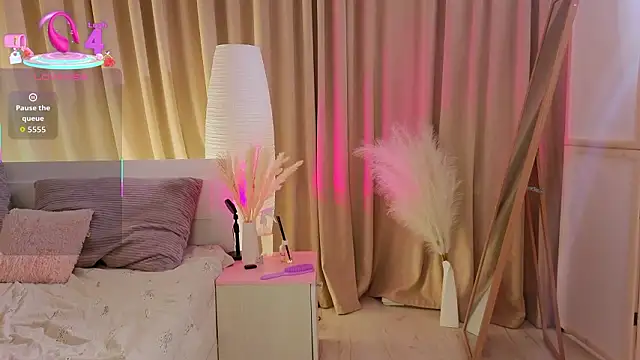 Snapshot of AvrilLeMell chatting on February 2026 09:04:01 PM AvrilLeMell online show from February 2026 09:04:01 PM