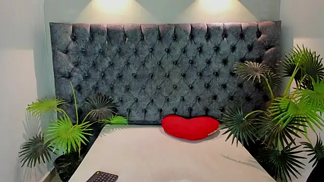 Celesste doll online show from November 2025 03:44:01 AM