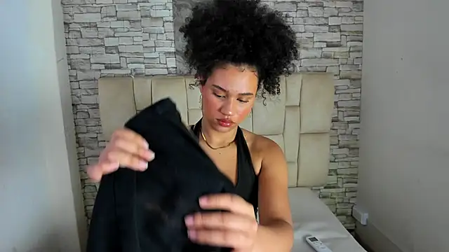 Celesste doll online show from November 2025 01:11:01 PM