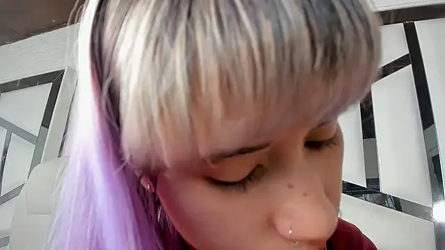 Snapshot of barbieambar chatting on November 2025 01:54:02 PM barbieambar online show from November 2025 01:54:02 PM