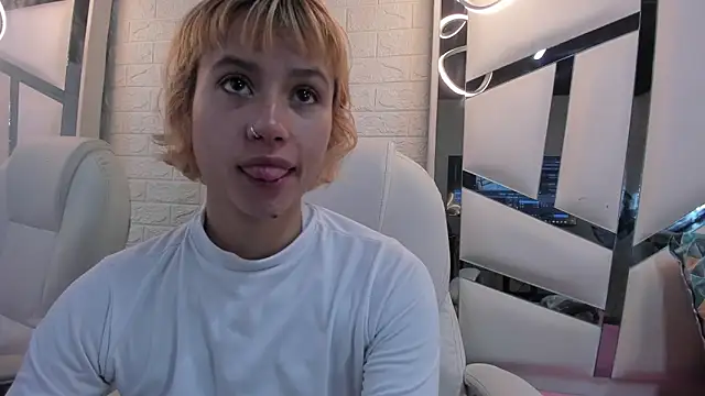 barbieambar online show from May 2026 09:56:01 PM