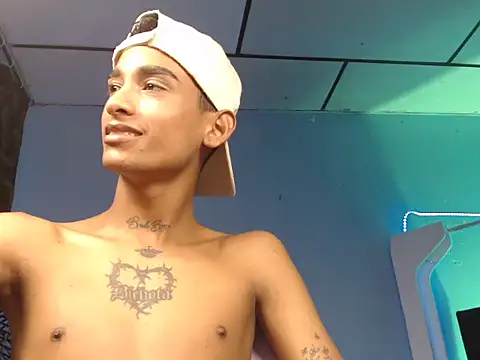 gabo hotboy online show from November 2025 02:04:02 AM