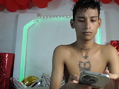 gabo hotboy online show from September 2025 01:01:02 AM