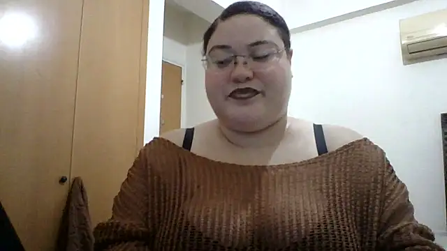 Snapshot of GoddessMocha chatting on October 2025 09:25:02 PM GoddessMocha online show from October 2025 09:25:02 PM
