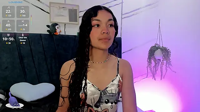 Camilla Miller01 online show from November 2025 01:15:01 PM