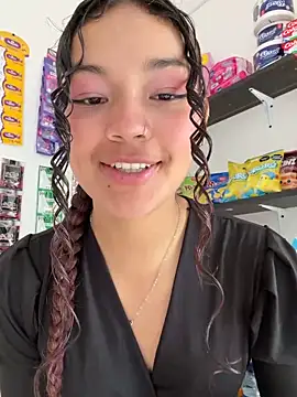 Camilla Miller01 online show from May 2026 07:39:01 PM