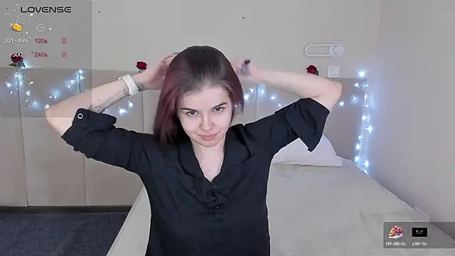 Infinity Ti online show from April 2026 01:52:01 AM
