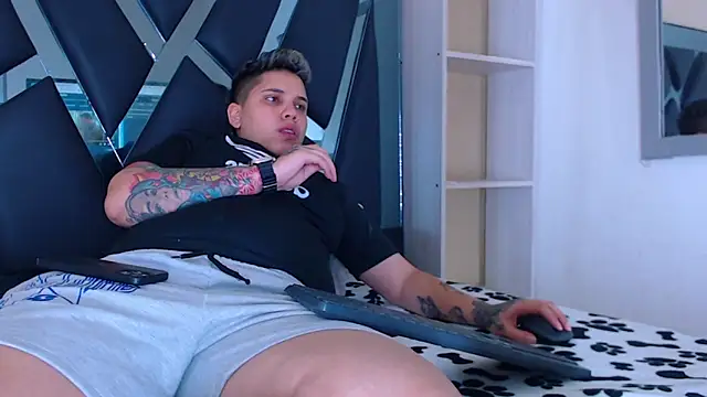 Snapshot of karla_sexy21 chatting on October 2025 04:57:02 AM karla sexy21 online show from October 2025 04:57:02 AM