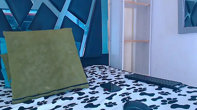 Snapshot of karla_sexy21 chatting on October 2025 04:56:01 AM karla sexy21 online show from October 2025 04:56:01 AM