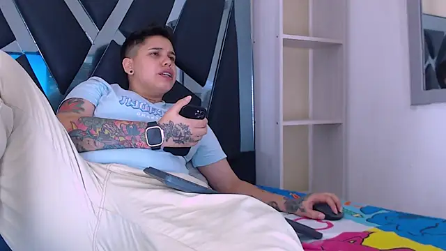 Snapshot of karla_sexy21 chatting on September 2025 03:27:02 AM karla sexy21 online show from September 2025 03:27:02 AM