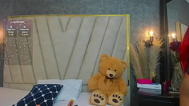 AmyStar1 online show from November 2025 09:18:01 PM