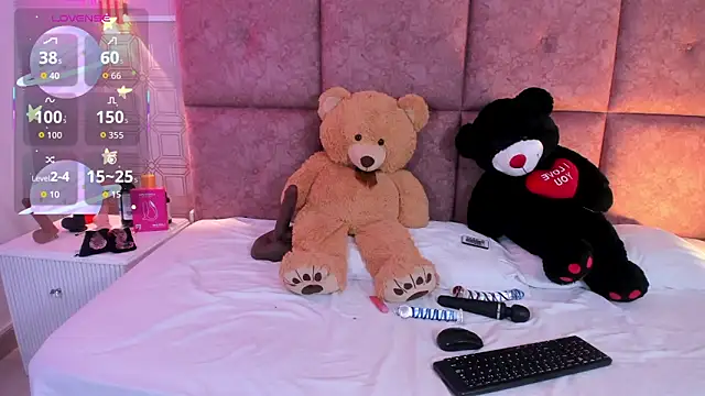 AmyStar1 online show from June 2026 11:27:02 PM