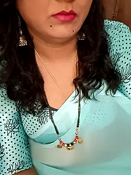 Snapshot of Niharika555 chatting on May 2026 05:20:02 PM Niharika555 online show from May 2026 05:20:02 PM