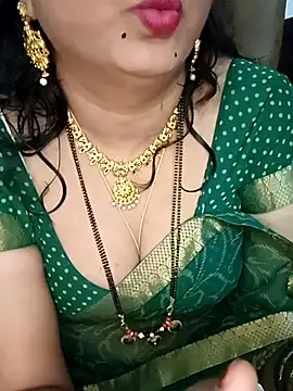 Snapshot of Niharika555 chatting on May 2026 06:14:01 PM Niharika555 online show from May 2026 06:14:01 PM