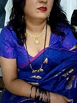 Snapshot of Niharika555 chatting on June 2026 03:40:02 PM Niharika555 online show from June 2026 03:40:02 PM