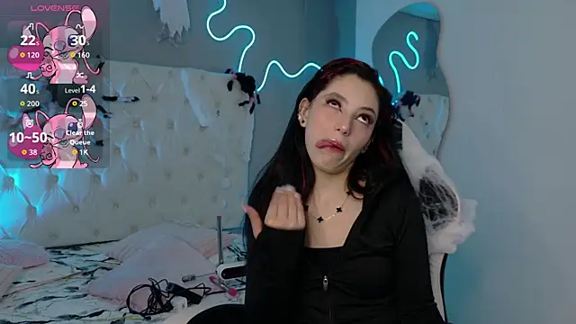 Megan  cole1 online show from October 2025 04:33:01 AM