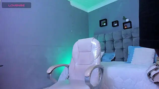 Ares di martin online show from November 2025 05:44:02 AM