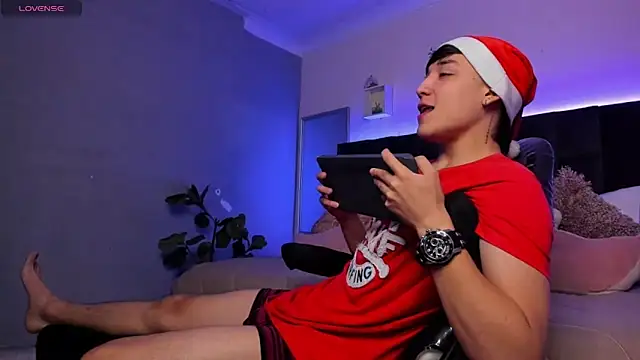 Ares di martin online show from December 2025 02:16:02 PM