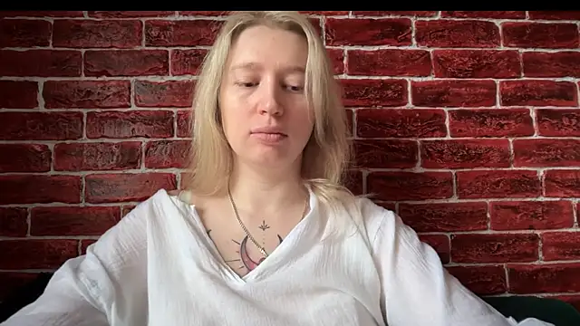 Snapshot of CitrusBlissss chatting on October 2025 02:41:02 AM CitrusBlissss online show from October 2025 02:41:02 AM