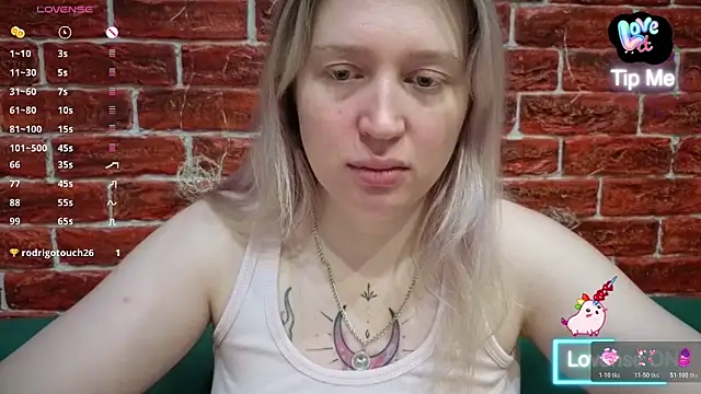 CitrusBlissss online show from April 2026 11:17:02 PM