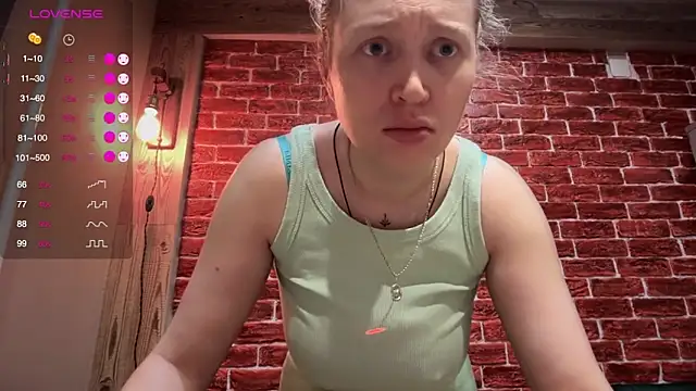 Snapshot of CitrusBlissss chatting on November 2025 03:01:02 PM CitrusBlissss online show from November 2025 03:01:02 PM